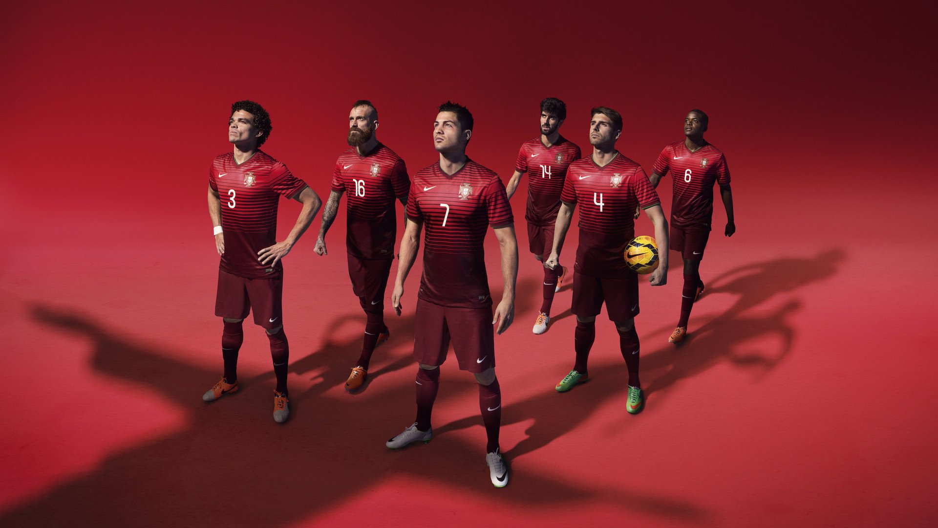 爱游戏(ayx)中国体育-F1赛车赛场焦点！巴西队对阵葡萄牙队，主力缺阵，替补球员挺身而出